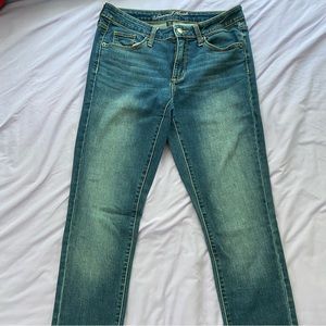 Women’s Size 6L Jeans